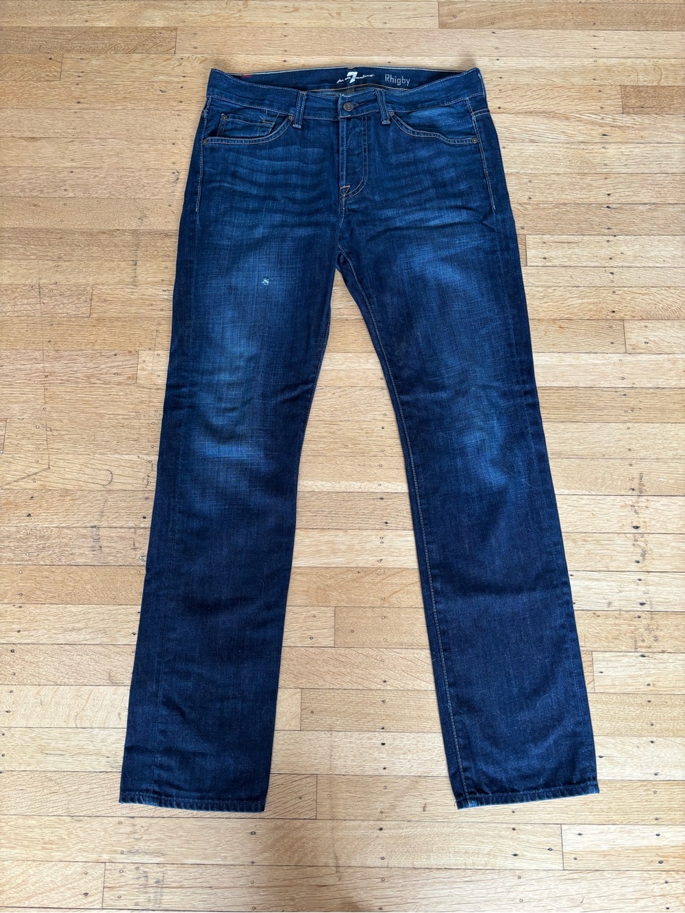 7 For All Mankind Men’s Indigo Slim Straight Jeans. Size 32